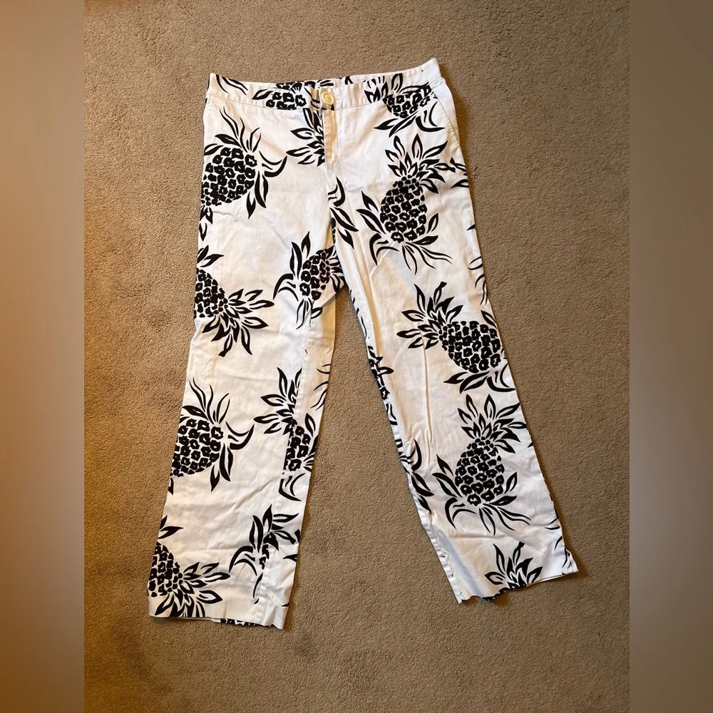 Skirtin Around, New Canaan CT Black & White Pineapple Cotton Blend Ankle Pants - Picture 2 of 10